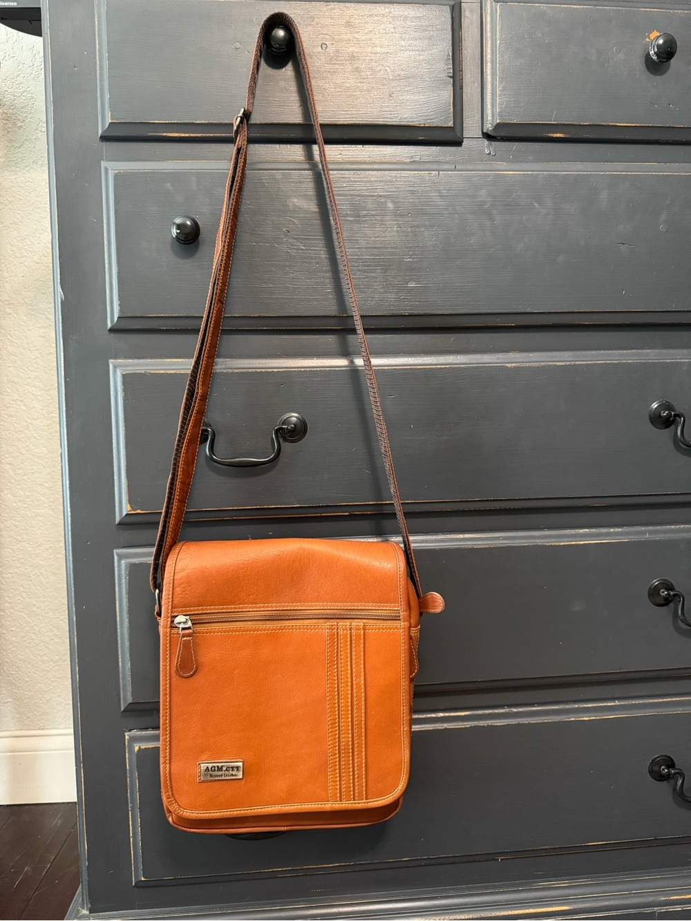 AGM Beyond Leather Women’s Crossbody in Caramel Brown